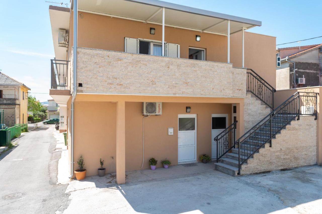 Apartment Vuletin Kaštela Exterior foto